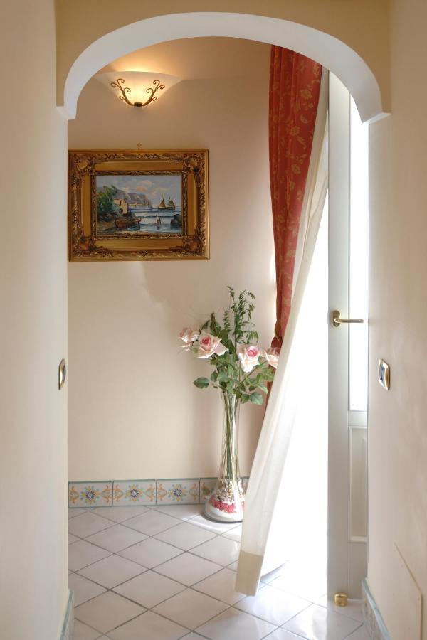 Amalfi Old Square Room & Apartments Exterior photo