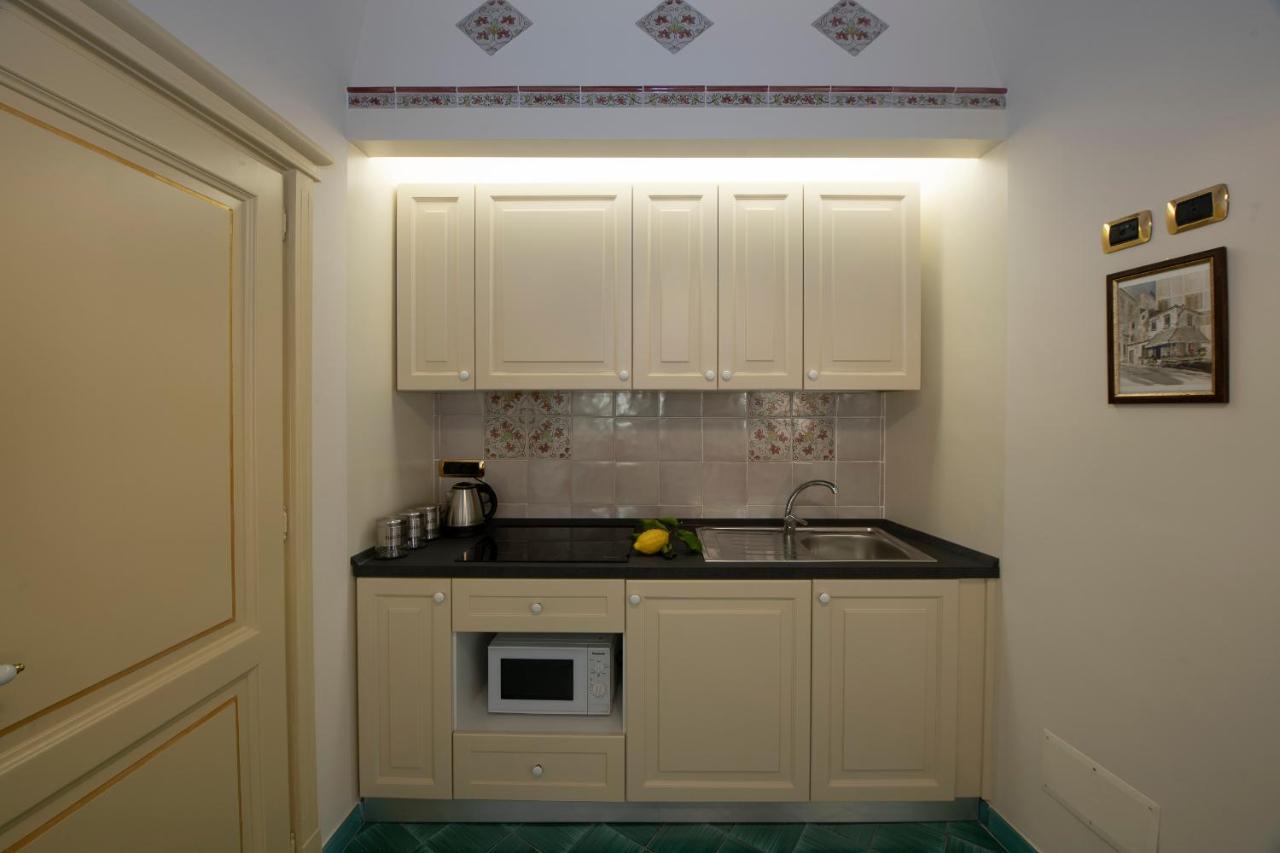 Amalfi Old Square Room & Apartments Exterior photo