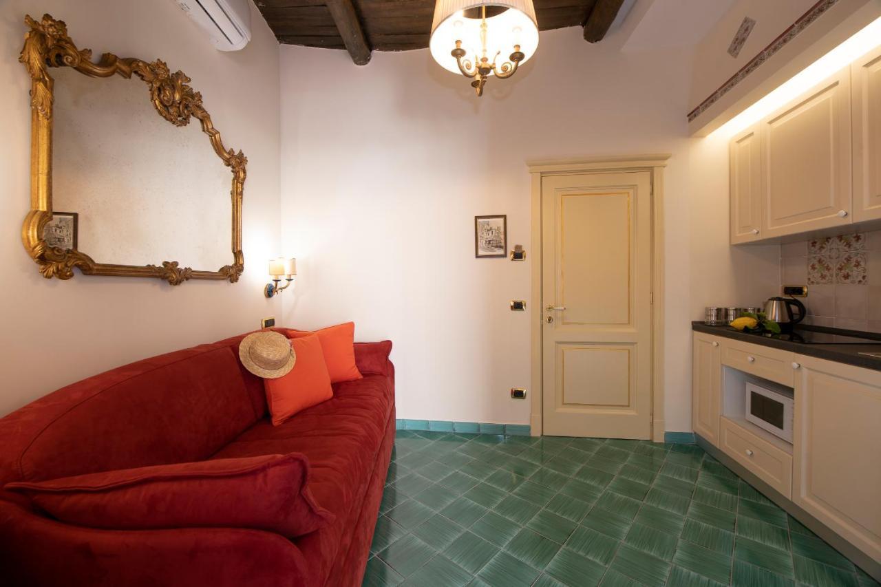 Amalfi Old Square Room & Apartments Exterior photo