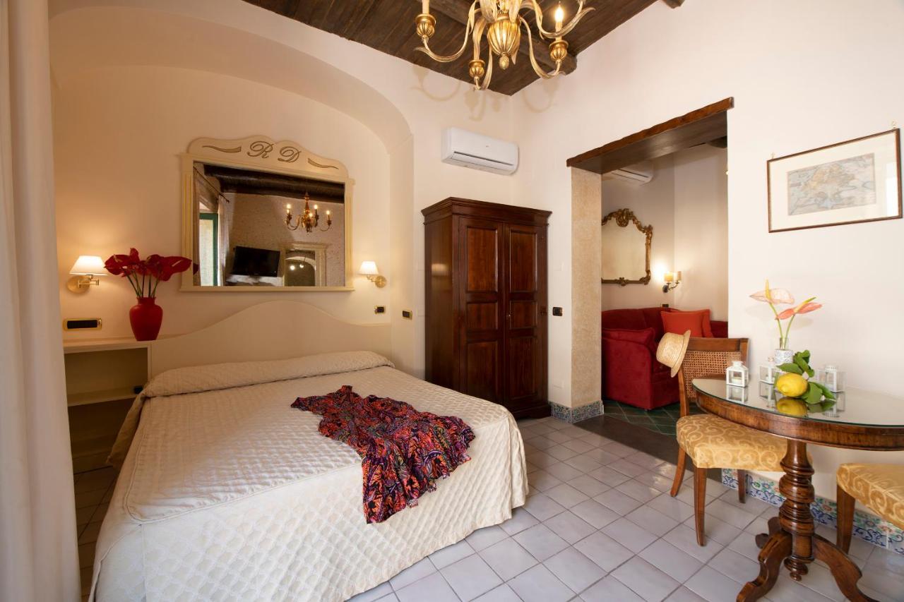 Amalfi Old Square Room & Apartments Exterior photo