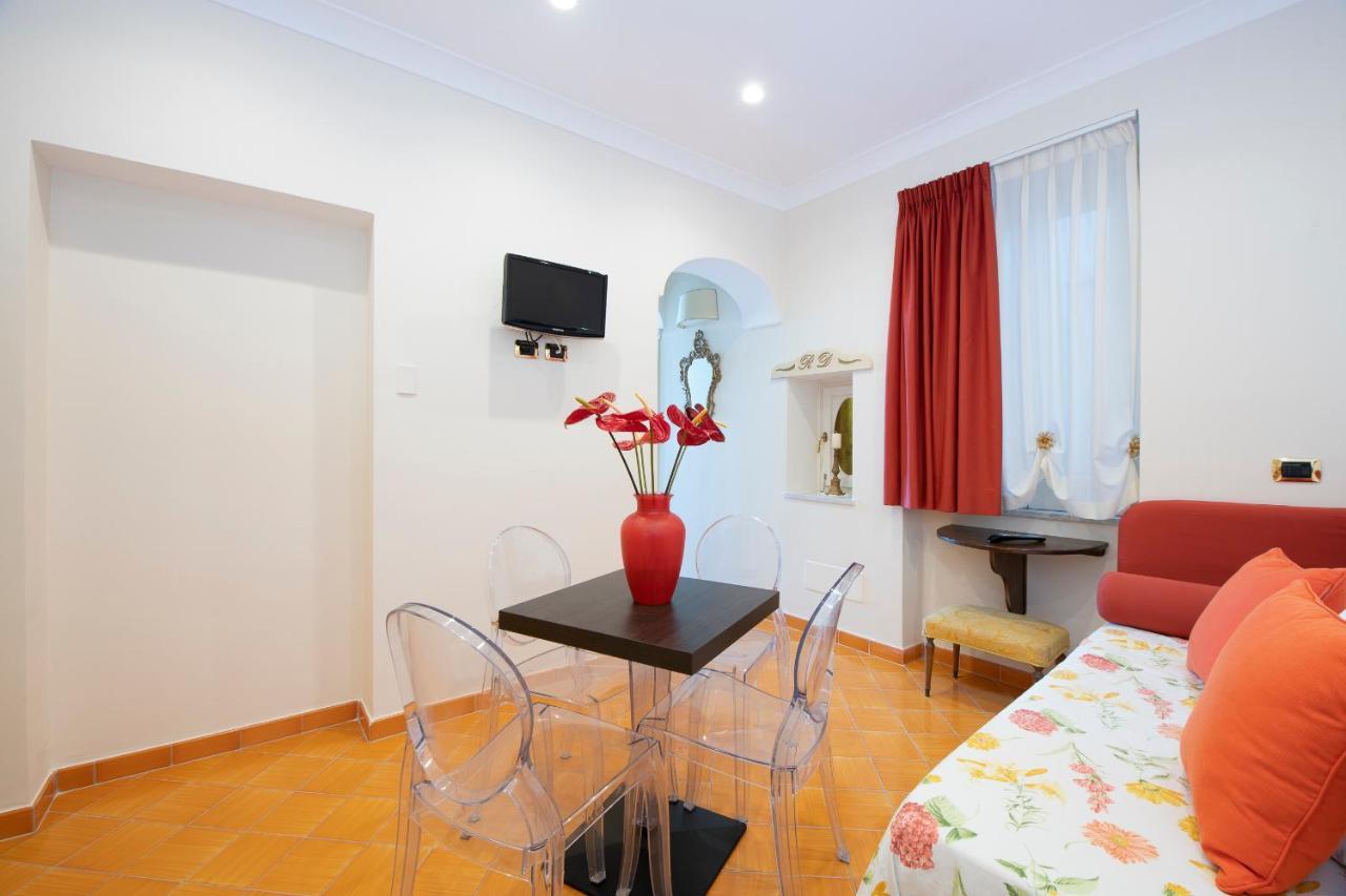 Amalfi Old Square Room & Apartments Exterior photo